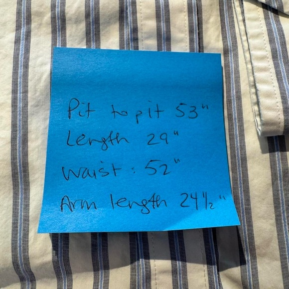 Banana Republic Men's Shirt with Blue and White Stripes - Picture 6 of 8